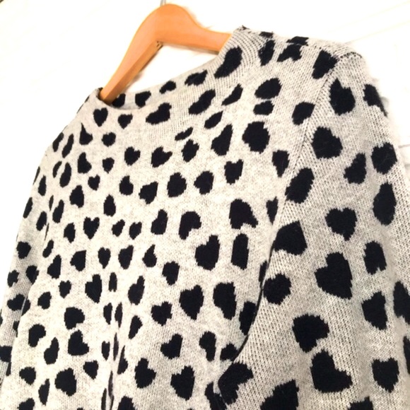 LOFT Sweaters - LOFT Leopard Print Heart Sweater Large Petite